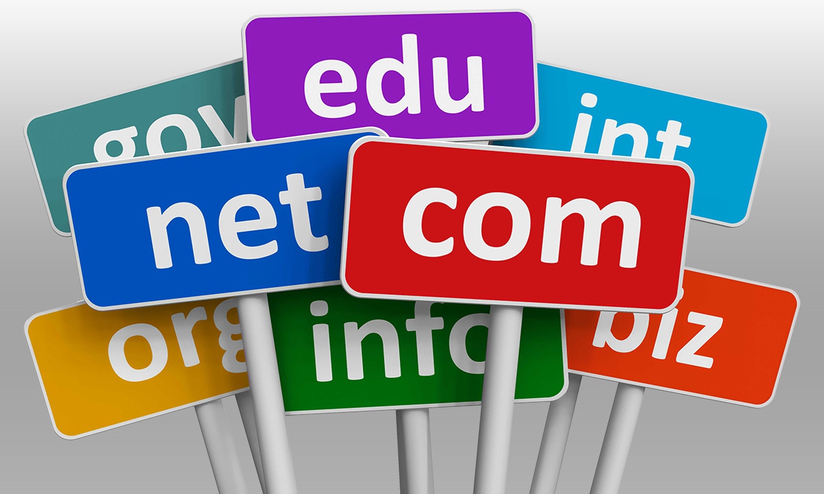 DOBÓR DOMENY DLA FIRMOWEJ STRONY INTERNETOWEJ